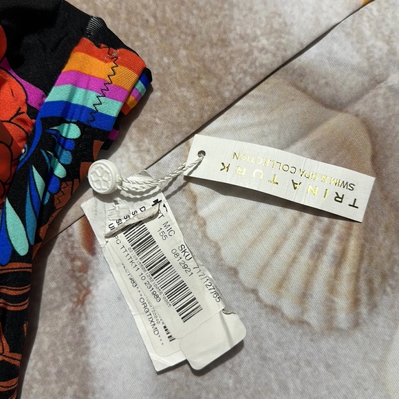 🆕🌸NWT Trina Turk ELECTRIC REEF BANDEAU ONE PIECE - Picture 15 of 15